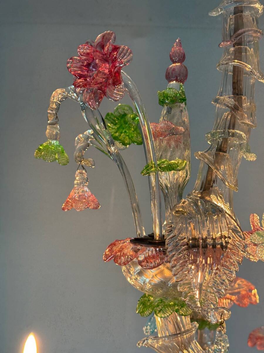Rezzonico Venetian chandelier in multi-colored Murano glass, 9 light arms, circa 1940