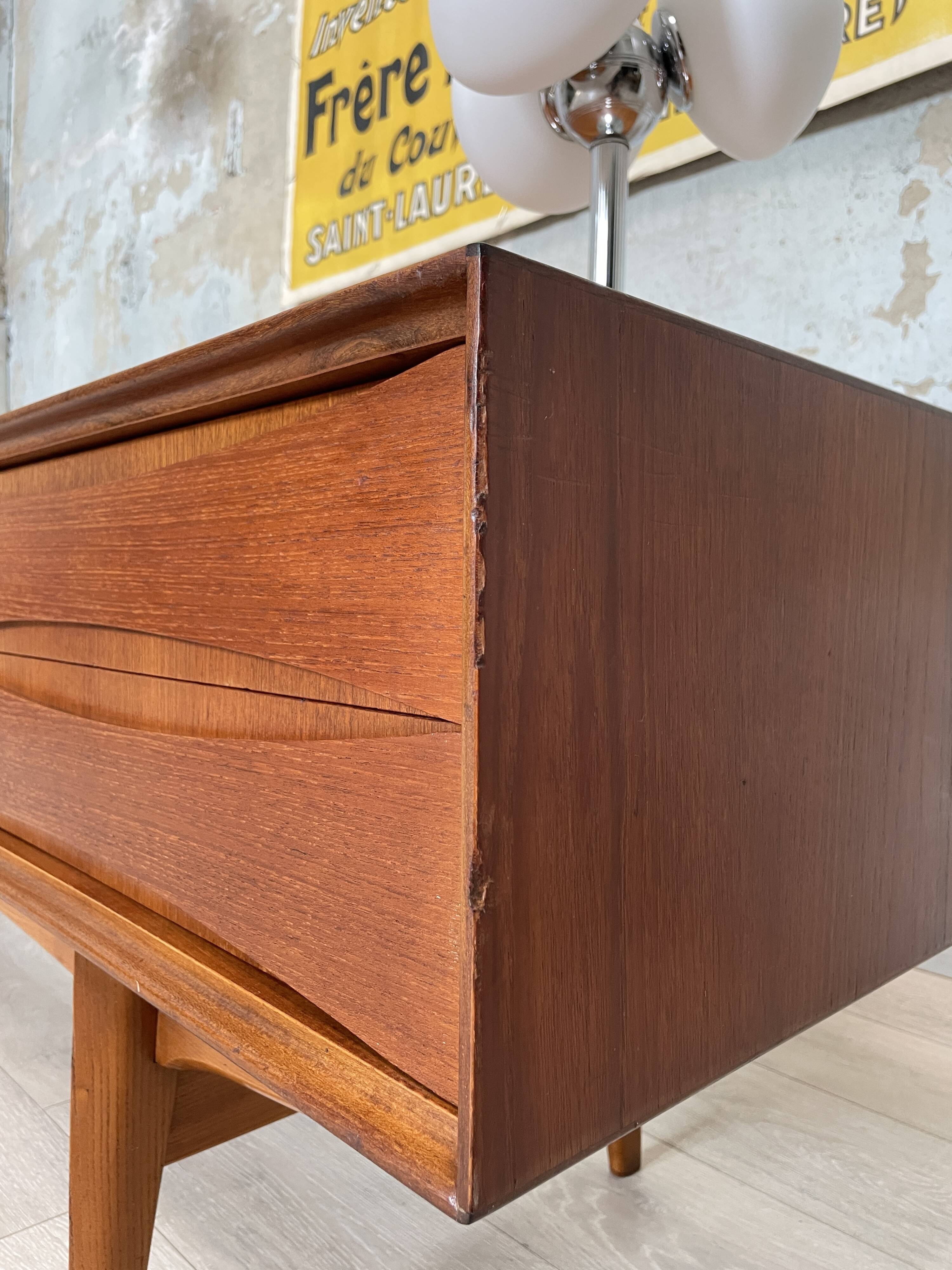 Scandinavian enfilade by Oswald Vermaercke for V-FORM, circa 1950