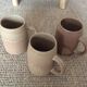 3 mugs en grès