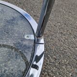 Round coffee table with swivel tops