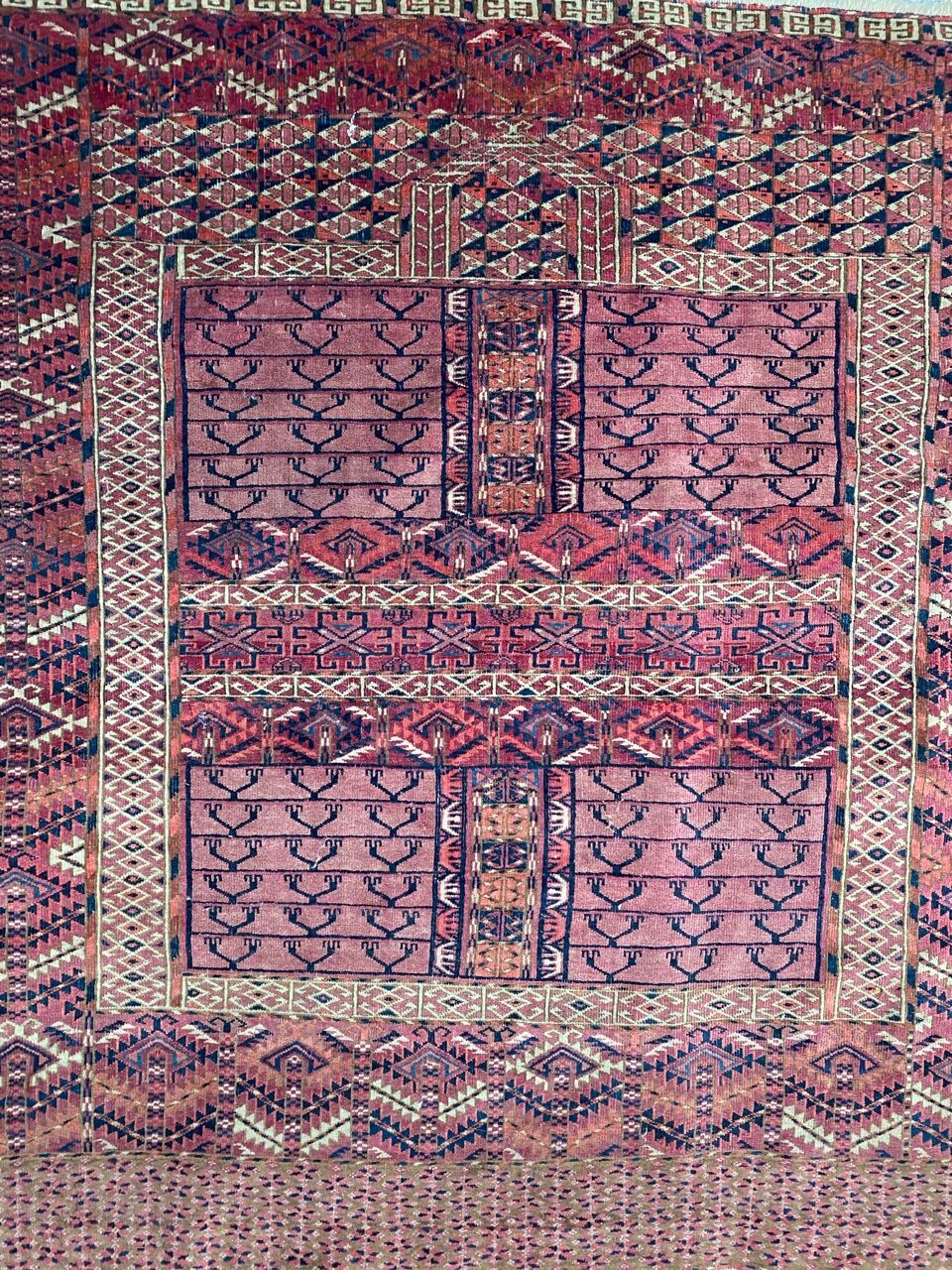 Ancient Turkmen Afghan Hatchlou handmade carpet 133x133 cm