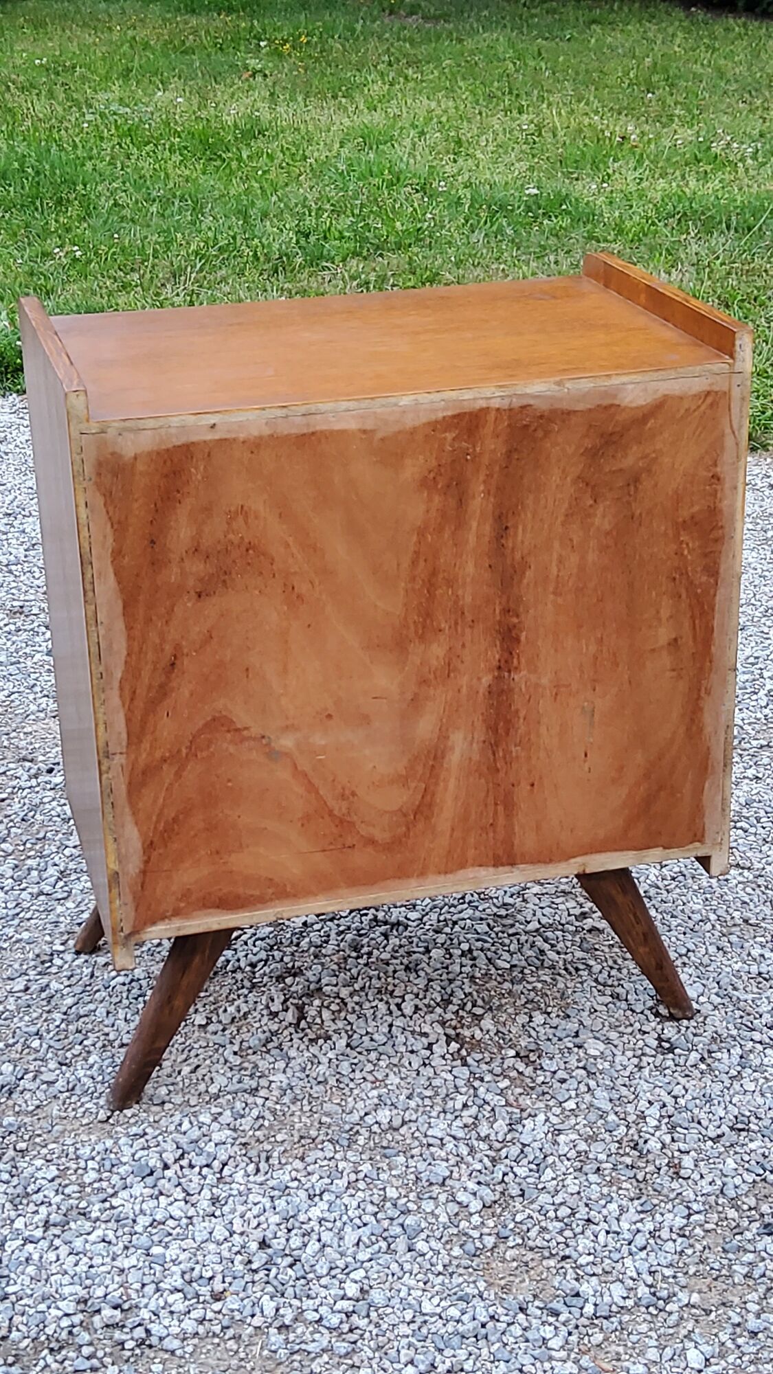 Vintage oak chest of drawers feet compass and fins of the 50s 2 doors 1 drawer
