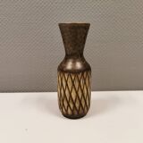 Vase de la poterie danoise Løvemose, avec glaçage partiel en fourrure de lièvre. Estimé dans les années 1970.