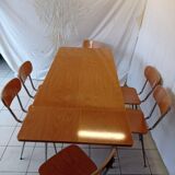 formica table with extension + 6 chairs