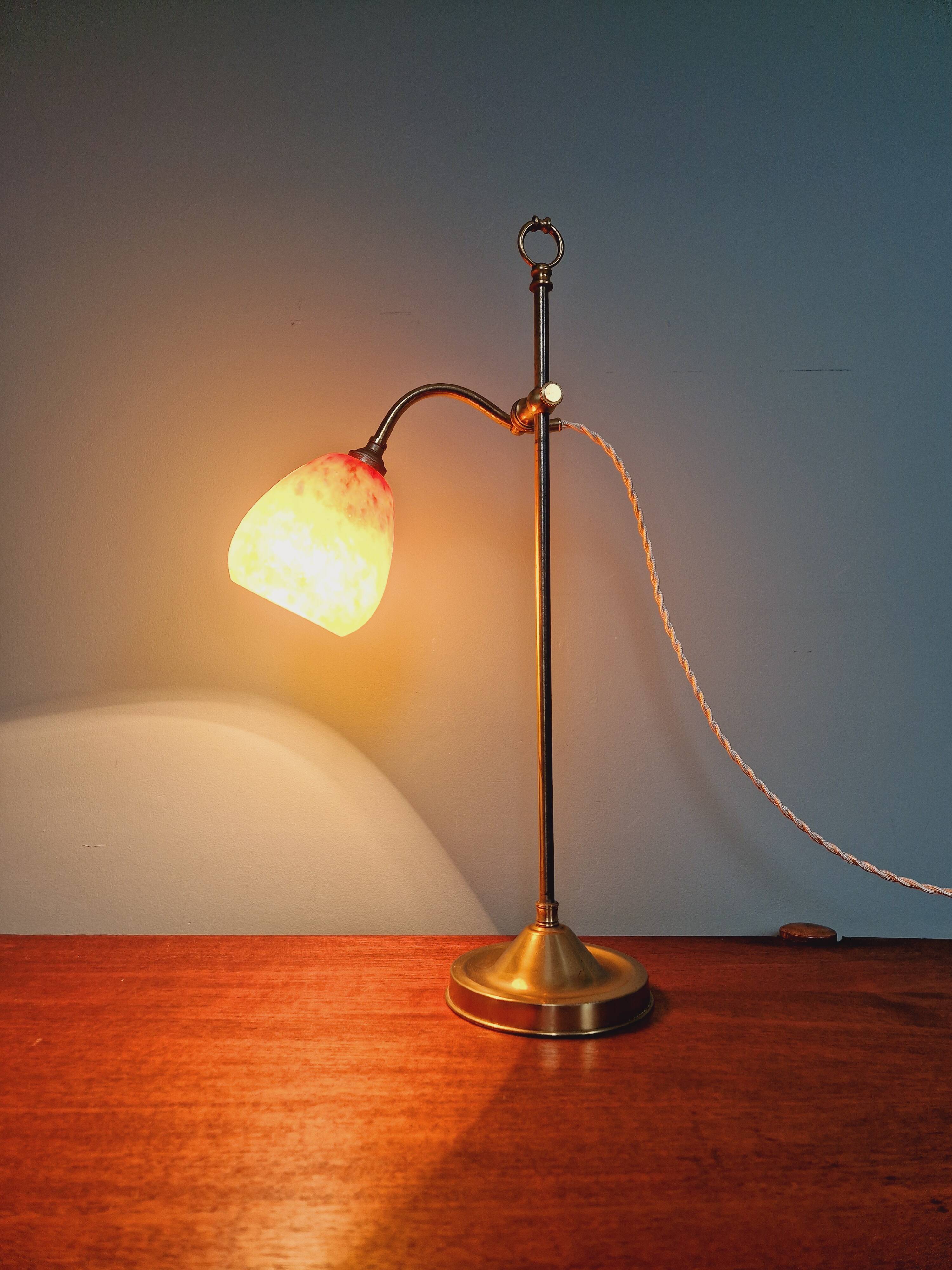 Art Deco desk lamp, glass signed Schneider, 1920s