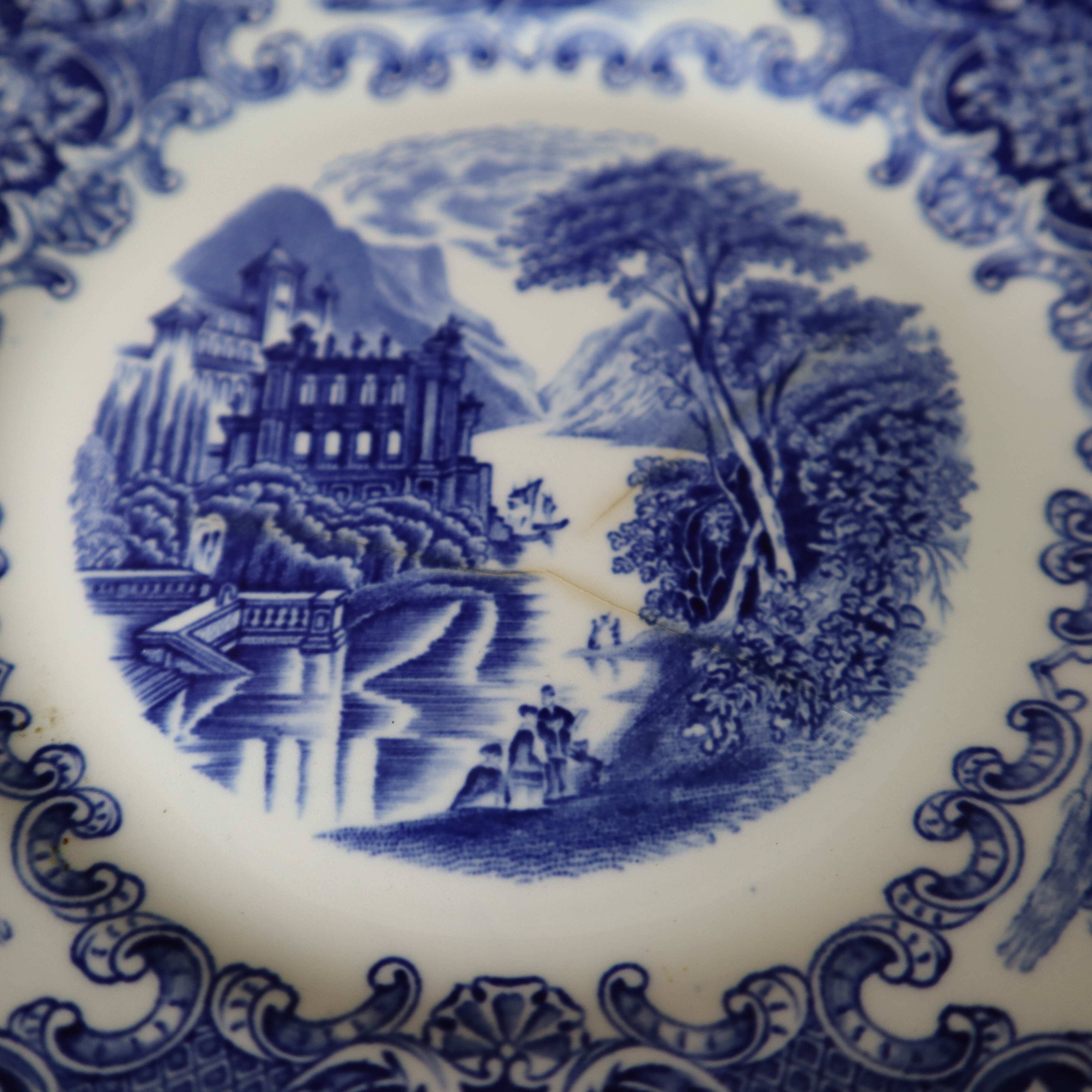 6 Royal Sphinx Cambridge Holland Dessert Plates