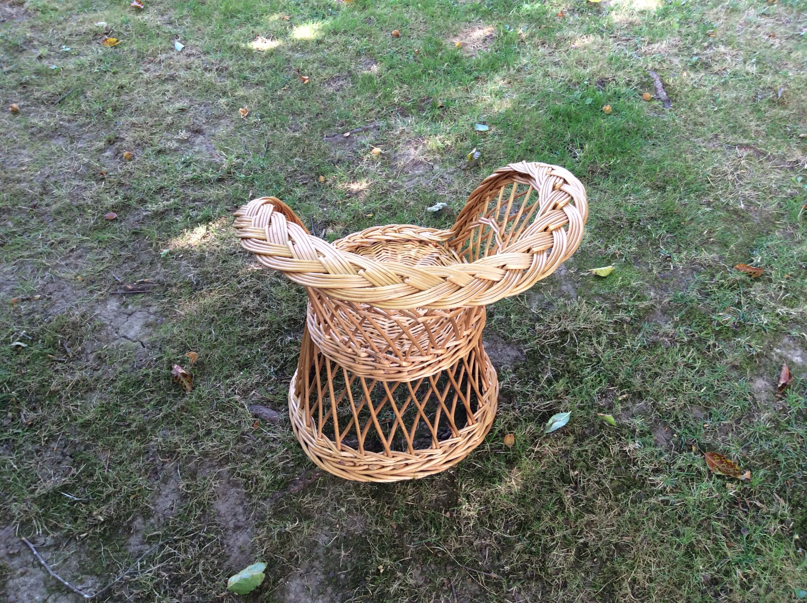 Children's wicker chair