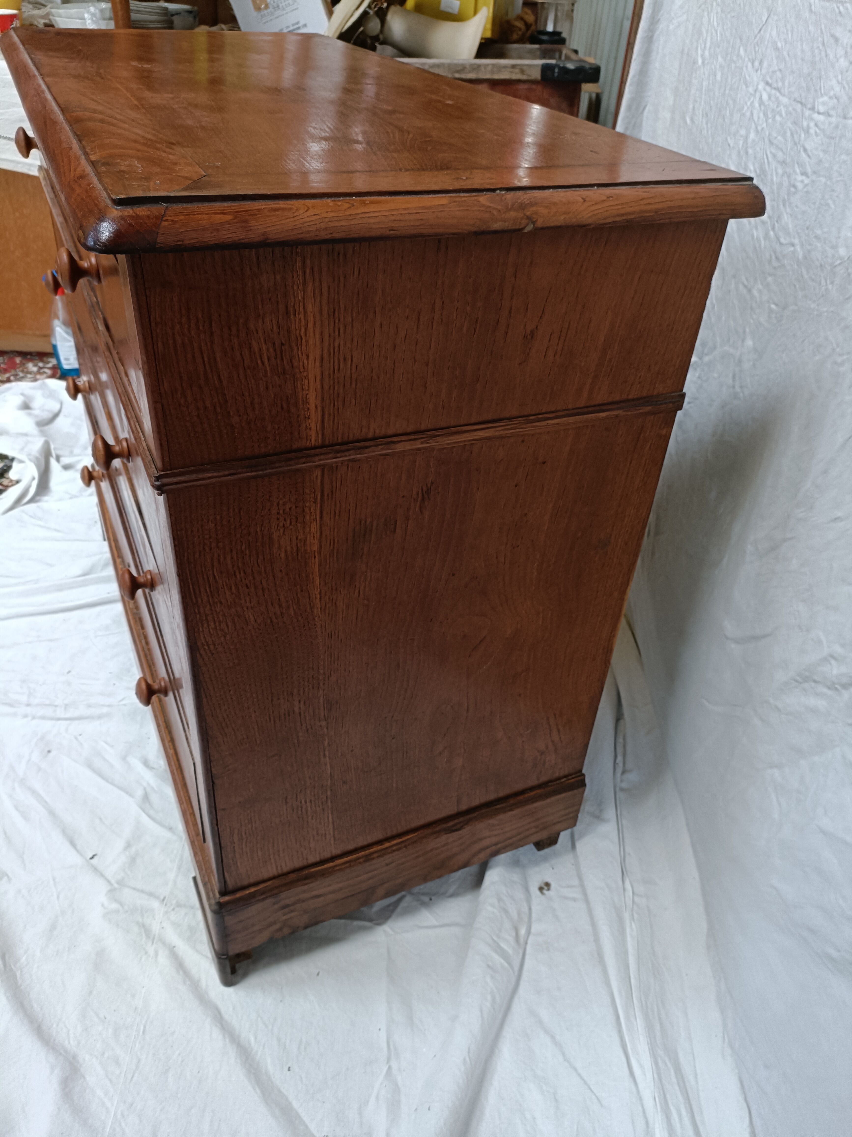 Commode en chêne 4 tiroirs