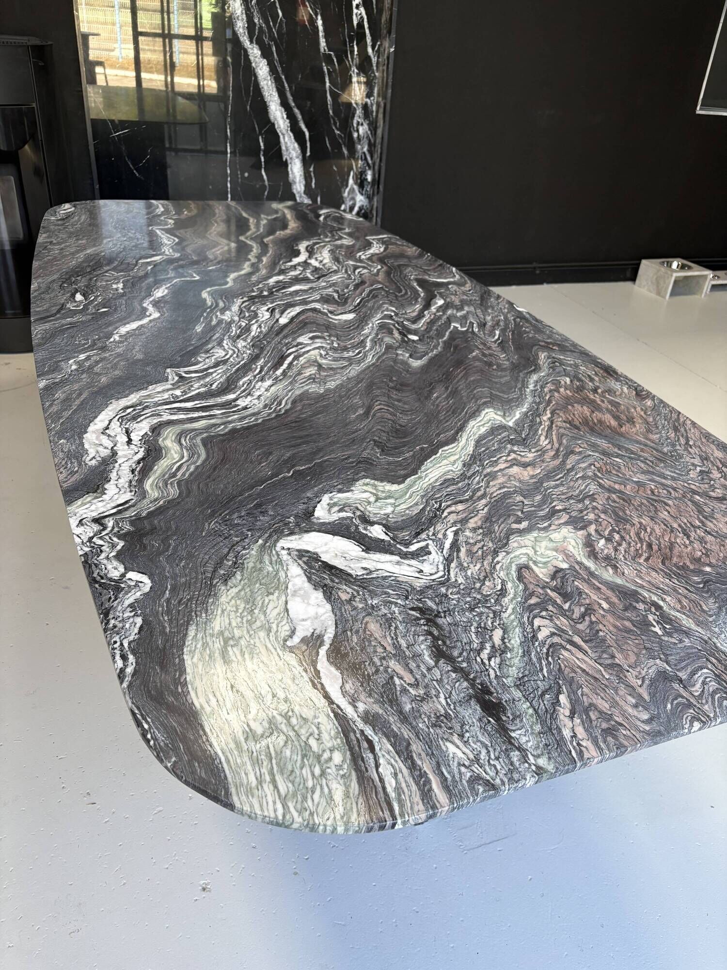 Cipolino Marble Table