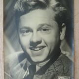 8 vintage autographed photos of American stars Metro Goldwin Mayer