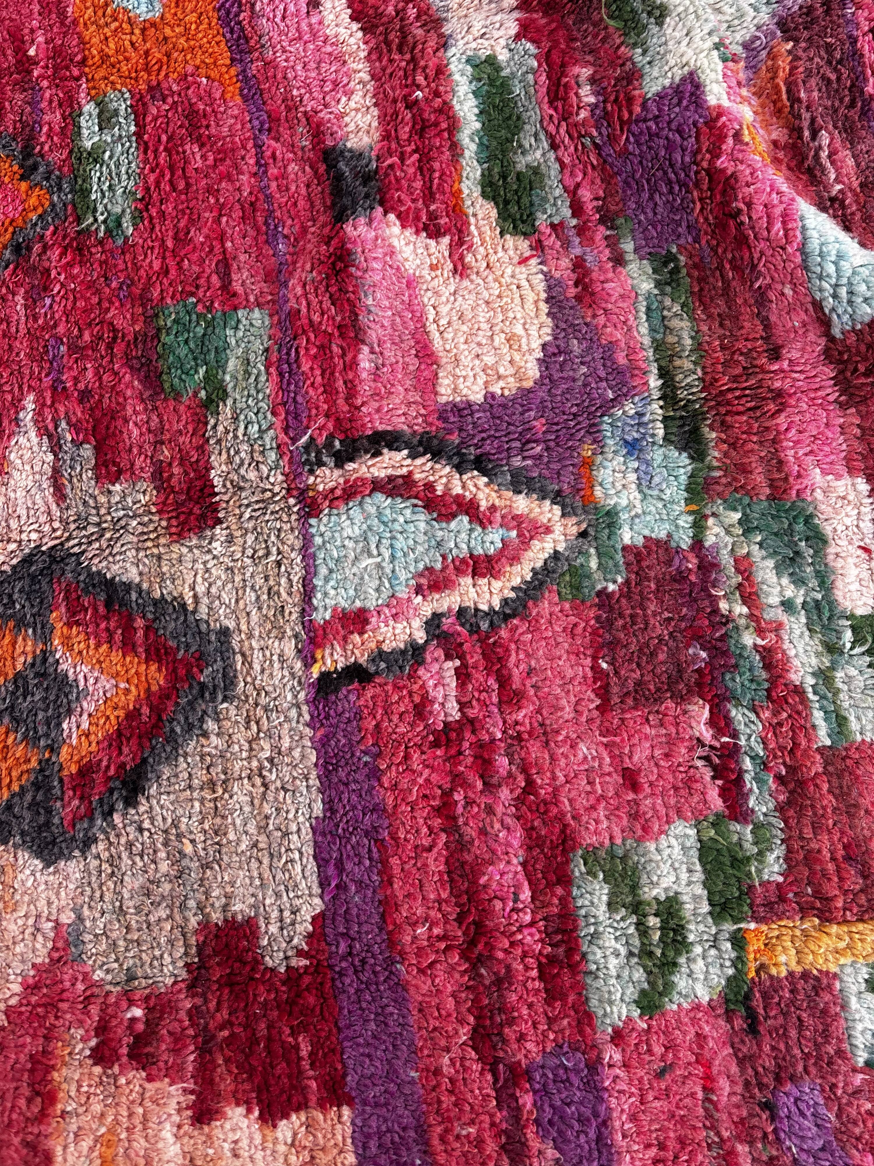 Vintage Moroccan Boujad rug in wool / handmade in Morocco
