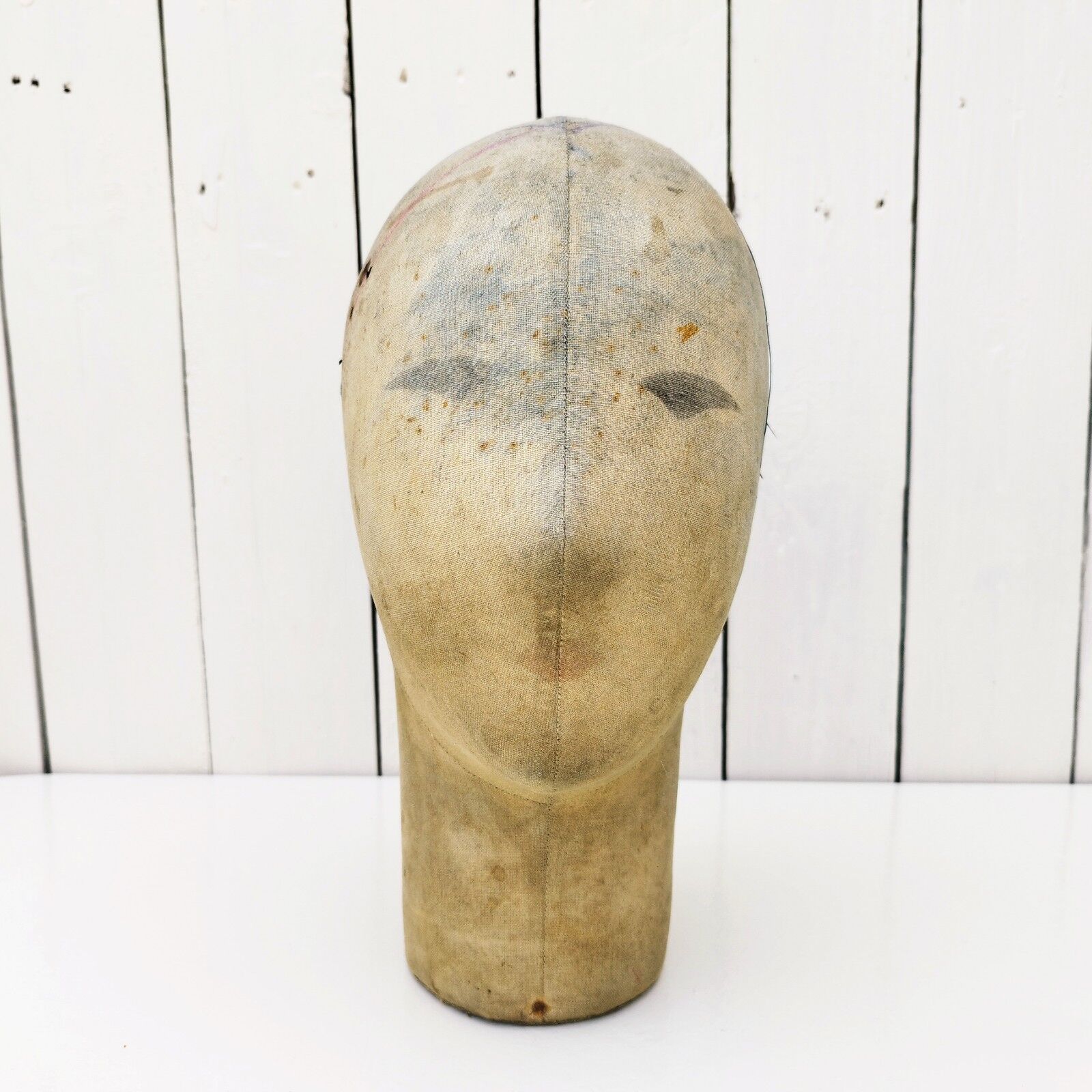 Former milliner's hobby signed Siegel Paris