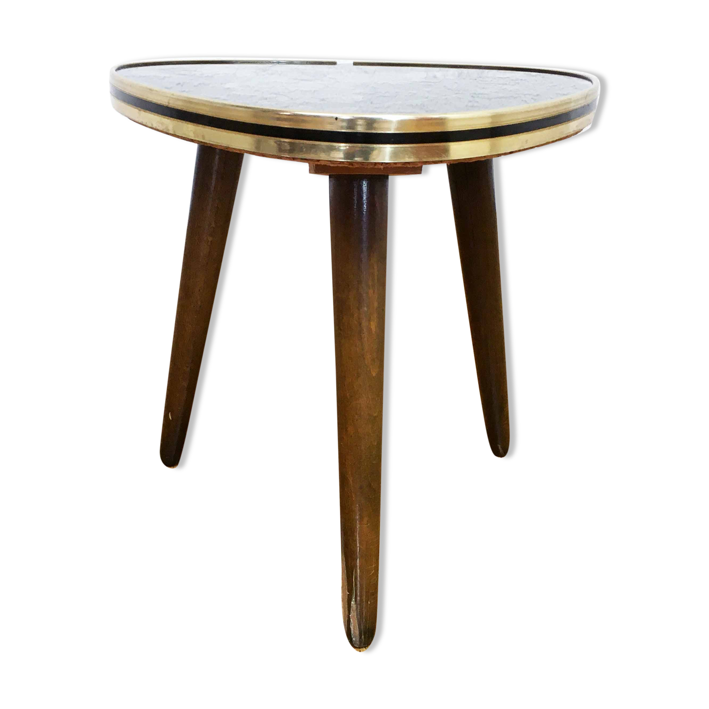 Tripod pedestal pedestal plant
