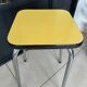 Tabouret Formica jaune