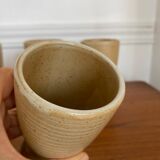 5 gobelets en grès du Marais