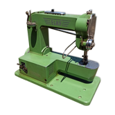 It 1950 Industrial Sewing Machine