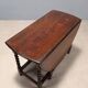 Petite table ancienne en chêne teinté noyer, Angleterre, XIXe siècle