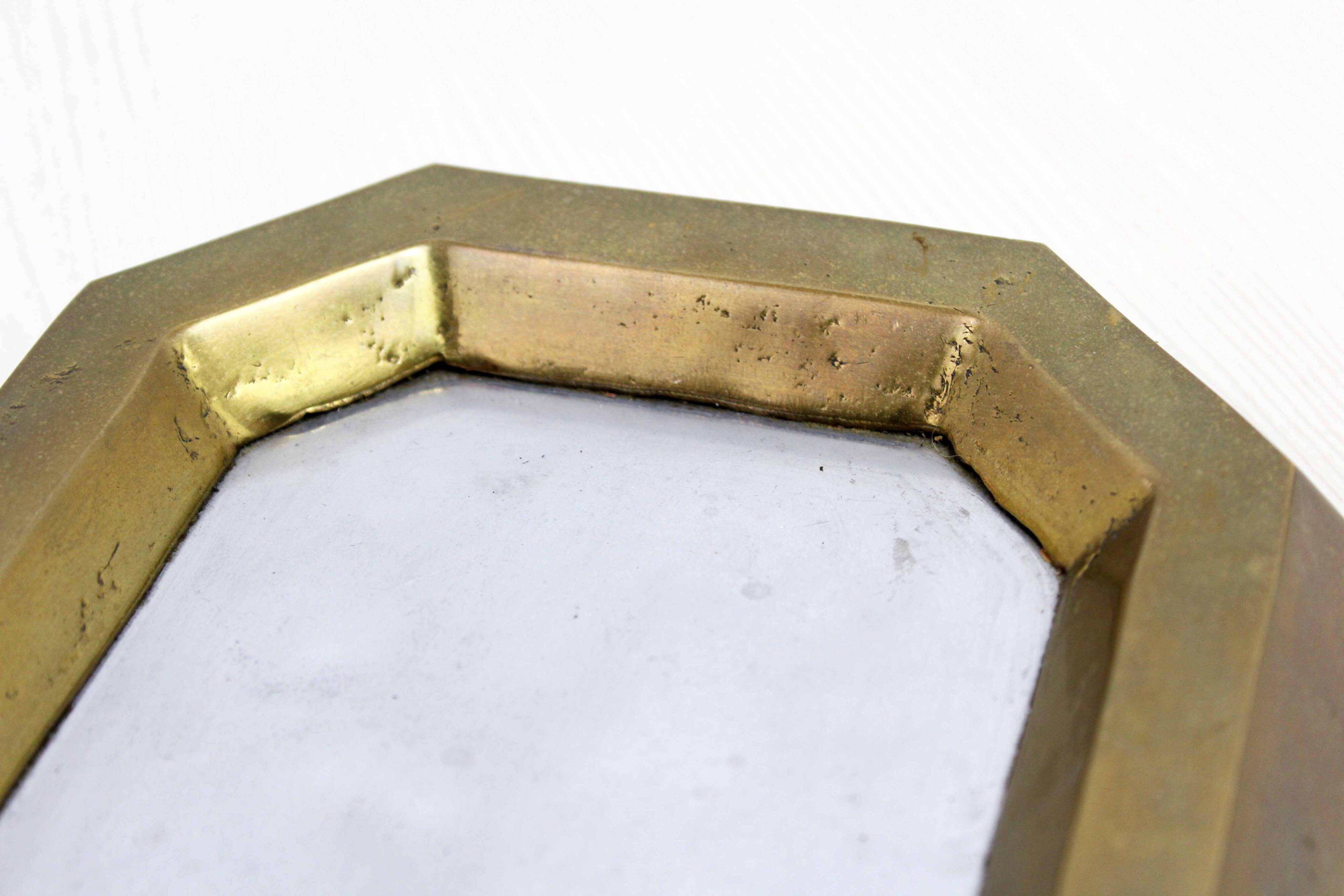 Empty pocket by David Marshall 1980