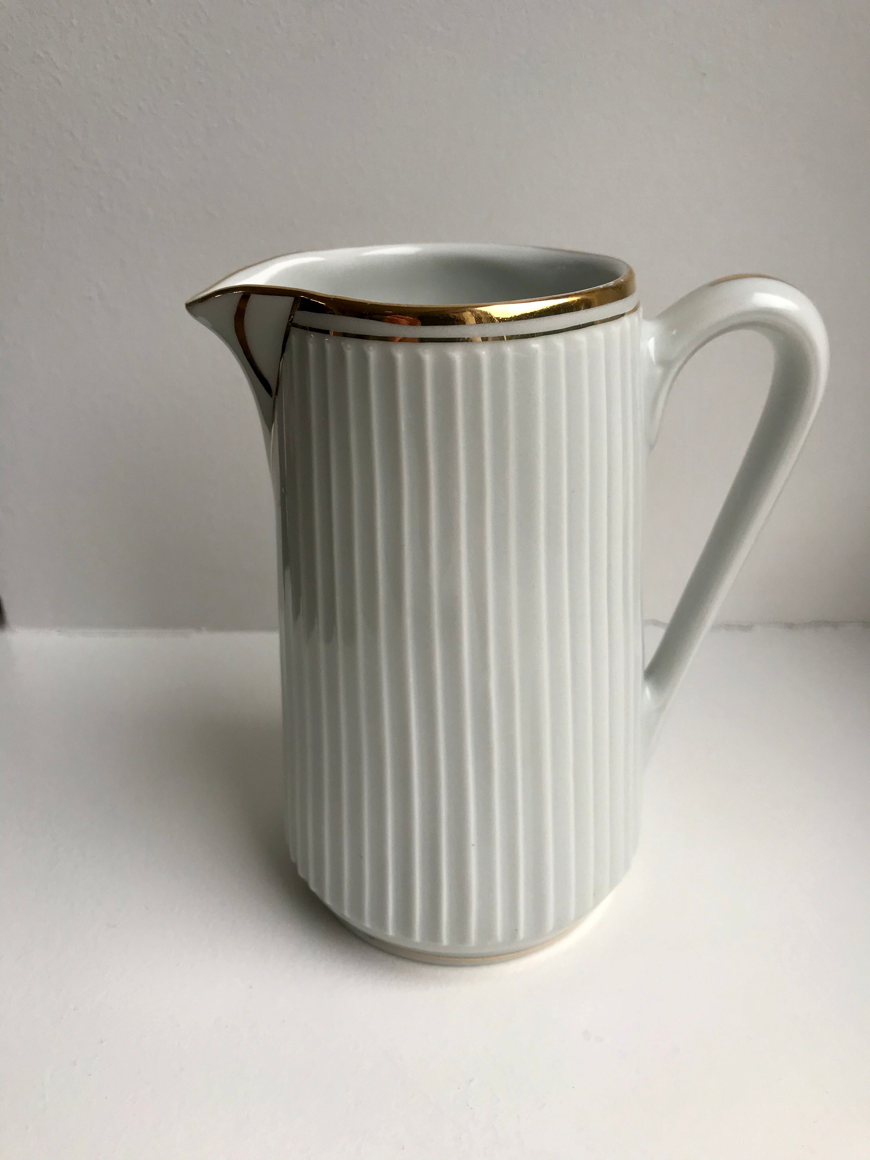 Limoges porcelain milk jug 20-30s