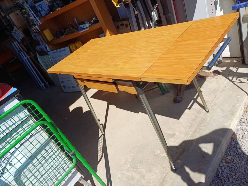 Vintage kitchen table "Supermatic"
