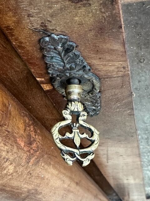 Empire style showcase