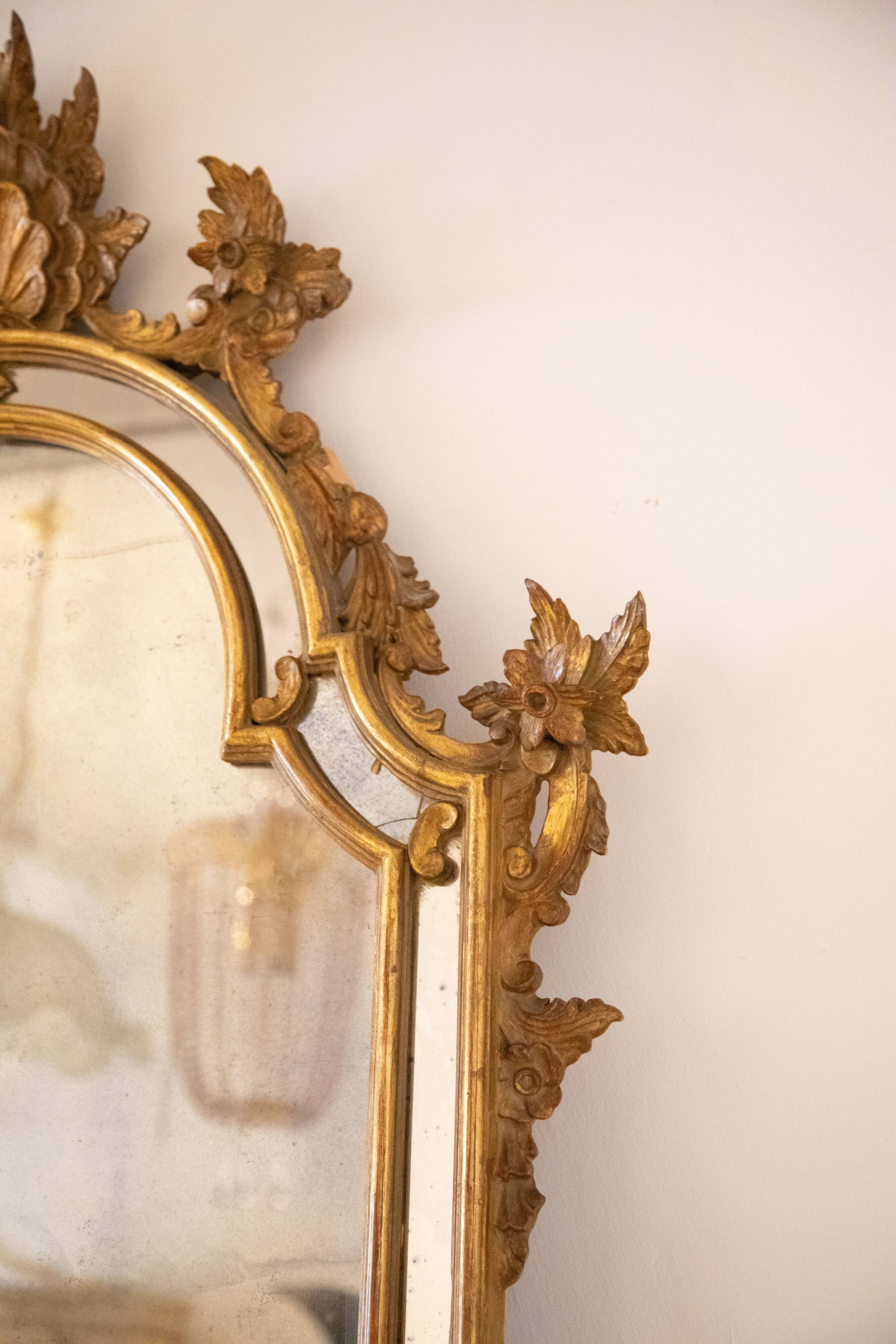 Mirror with wooden glazing beads, gold, 19th century, Italy