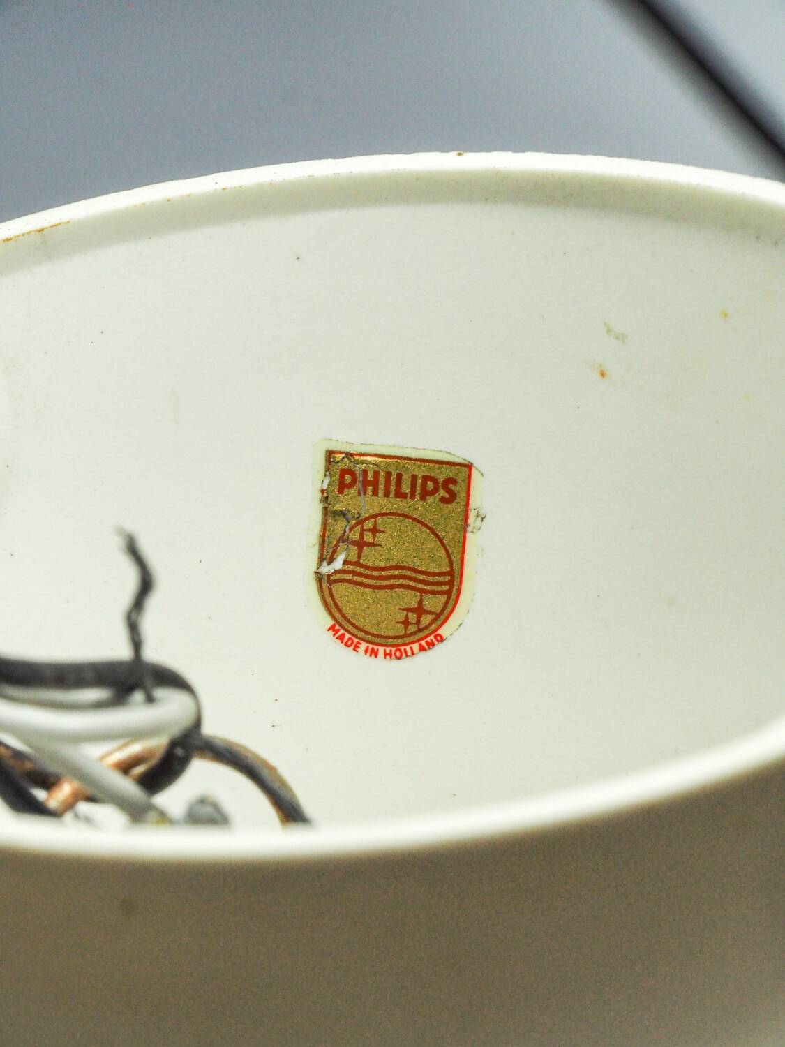 Suspension design en opaline blanche, Philips - 1960