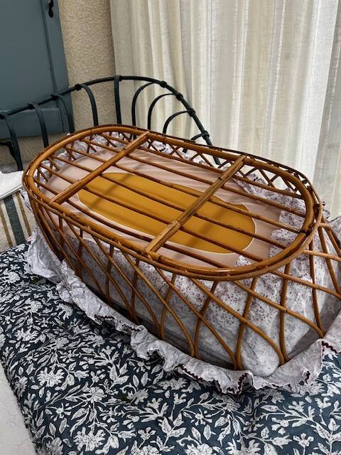 vintage bassinet