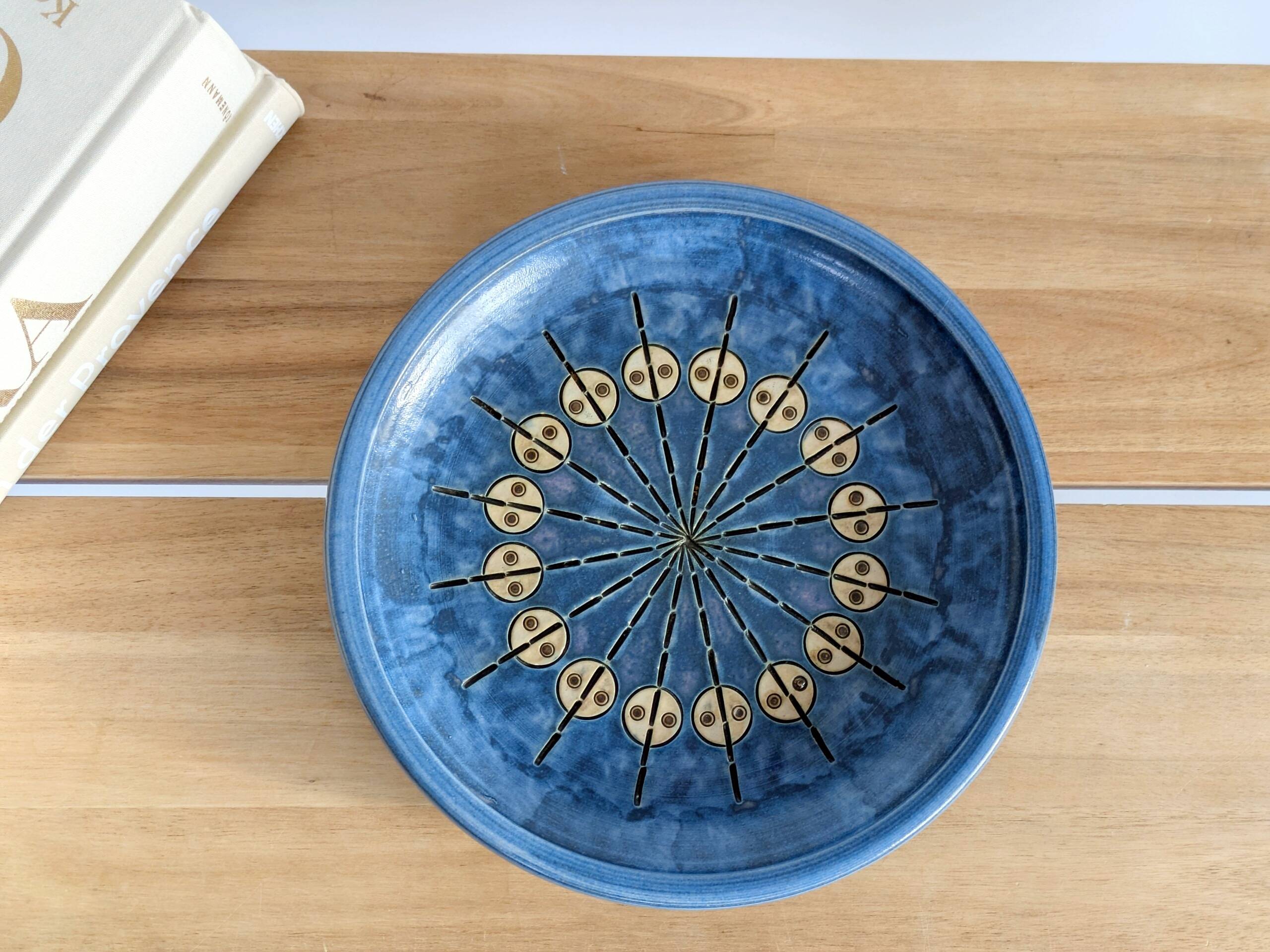 Mid-century ceramic plate signed Heinz Theo Dietz, Germany.