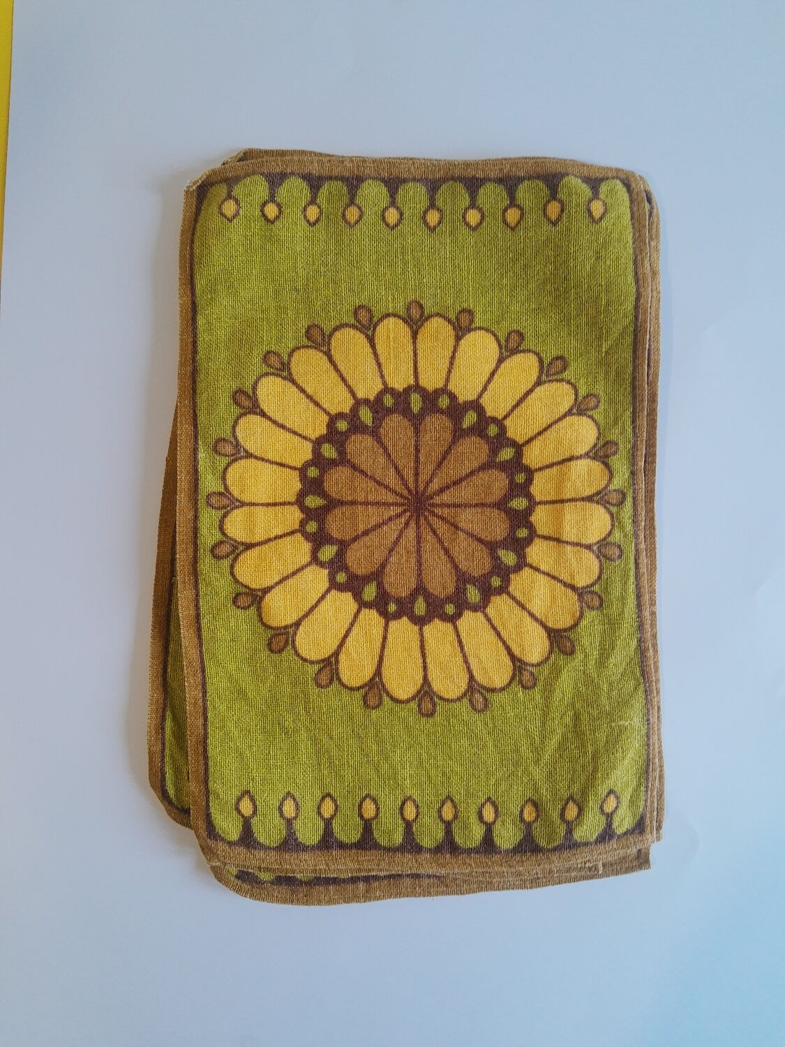 Set of 4 vintage 70s cotton napkins