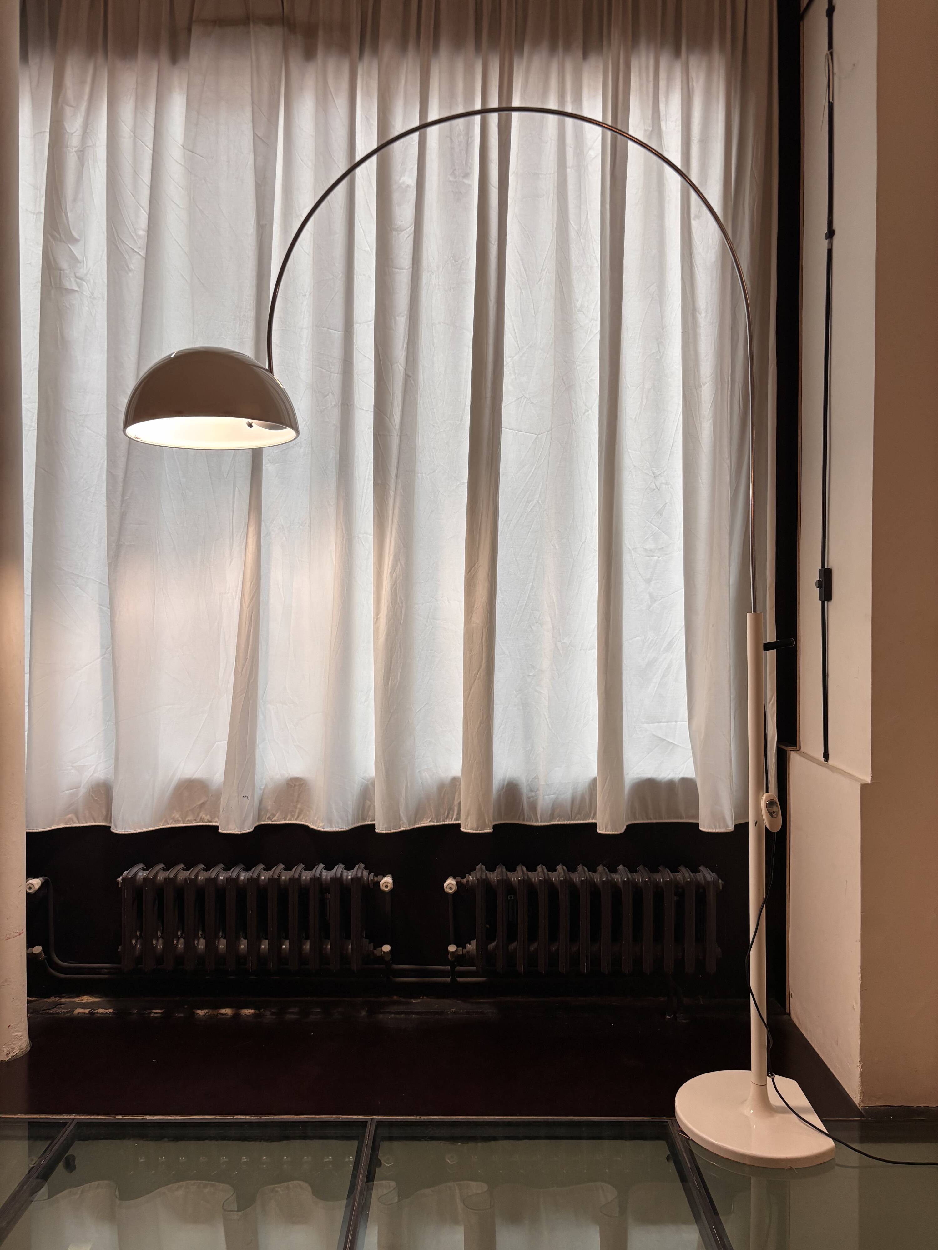 Arco Cut Floor Lamp Joe Colombo for Oluce White Chrome Vintage Design