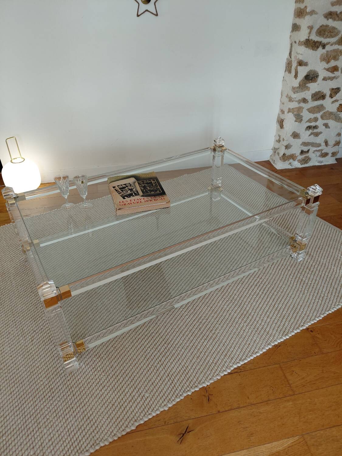 Table XL Laiton massif et Plexiglas-Style Jansen 1970