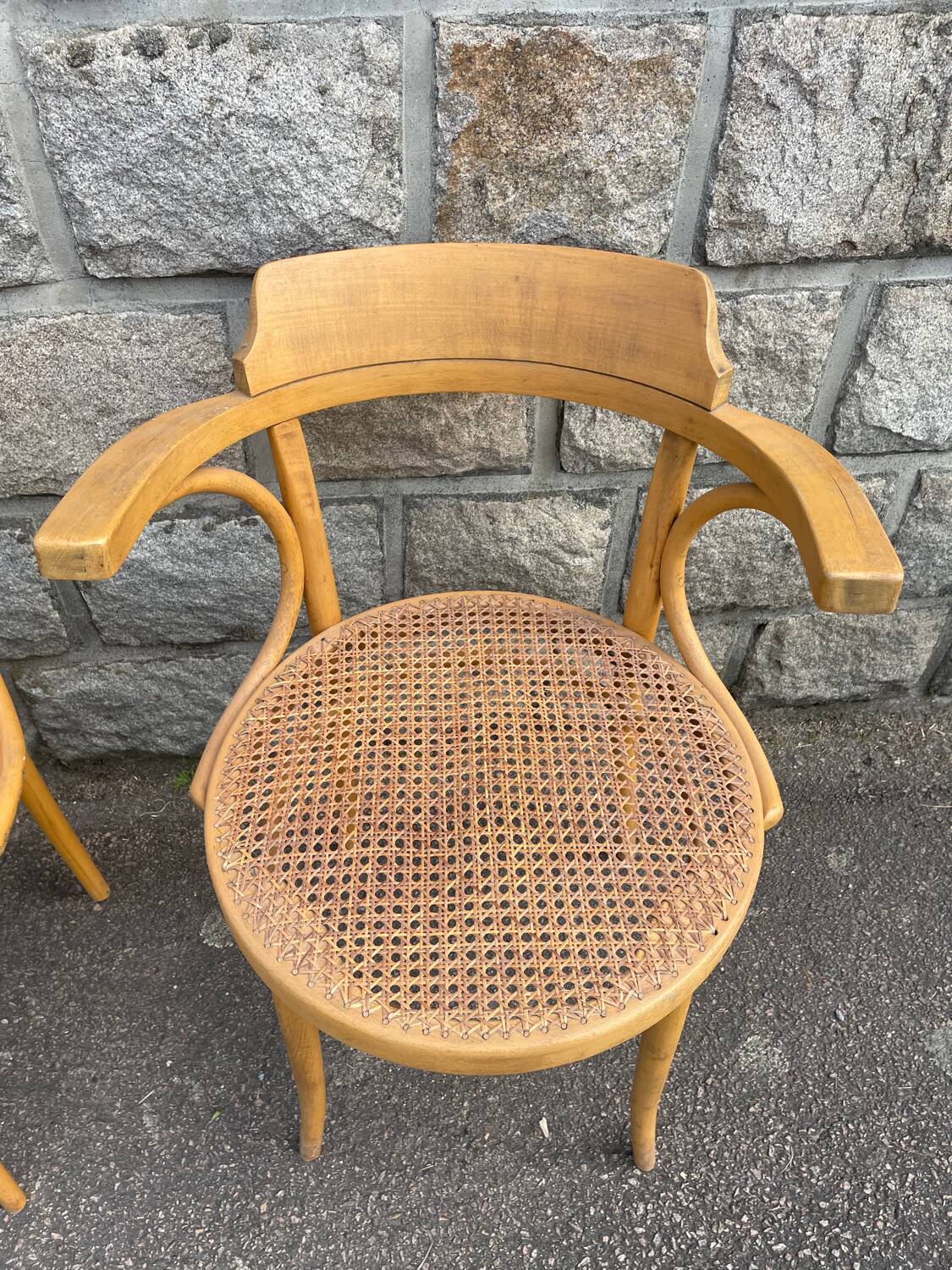 Lot de 4 chaises cannées