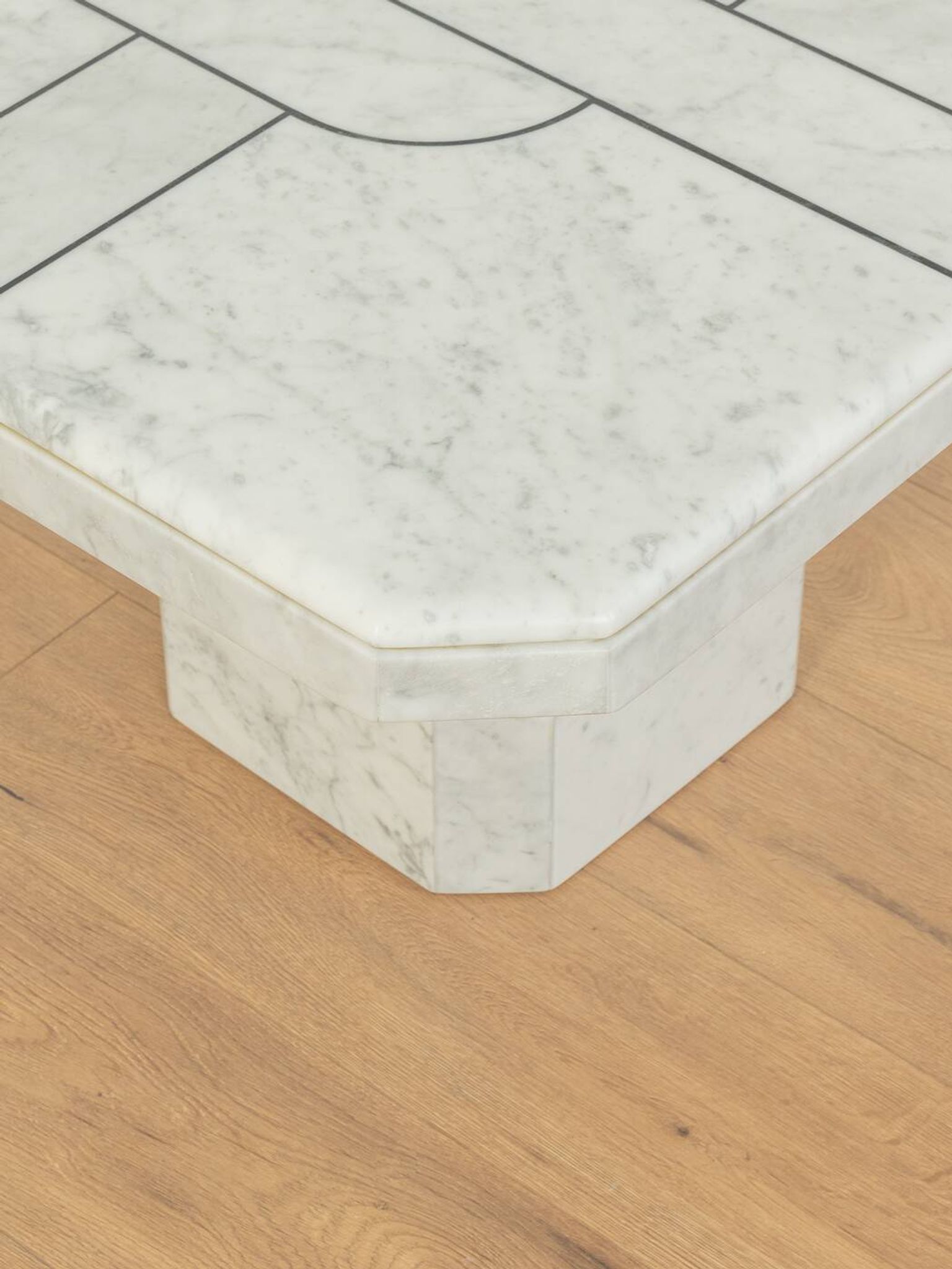 Table basse en marbre des années 1980