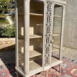 Vitrine Laquée Sculptée