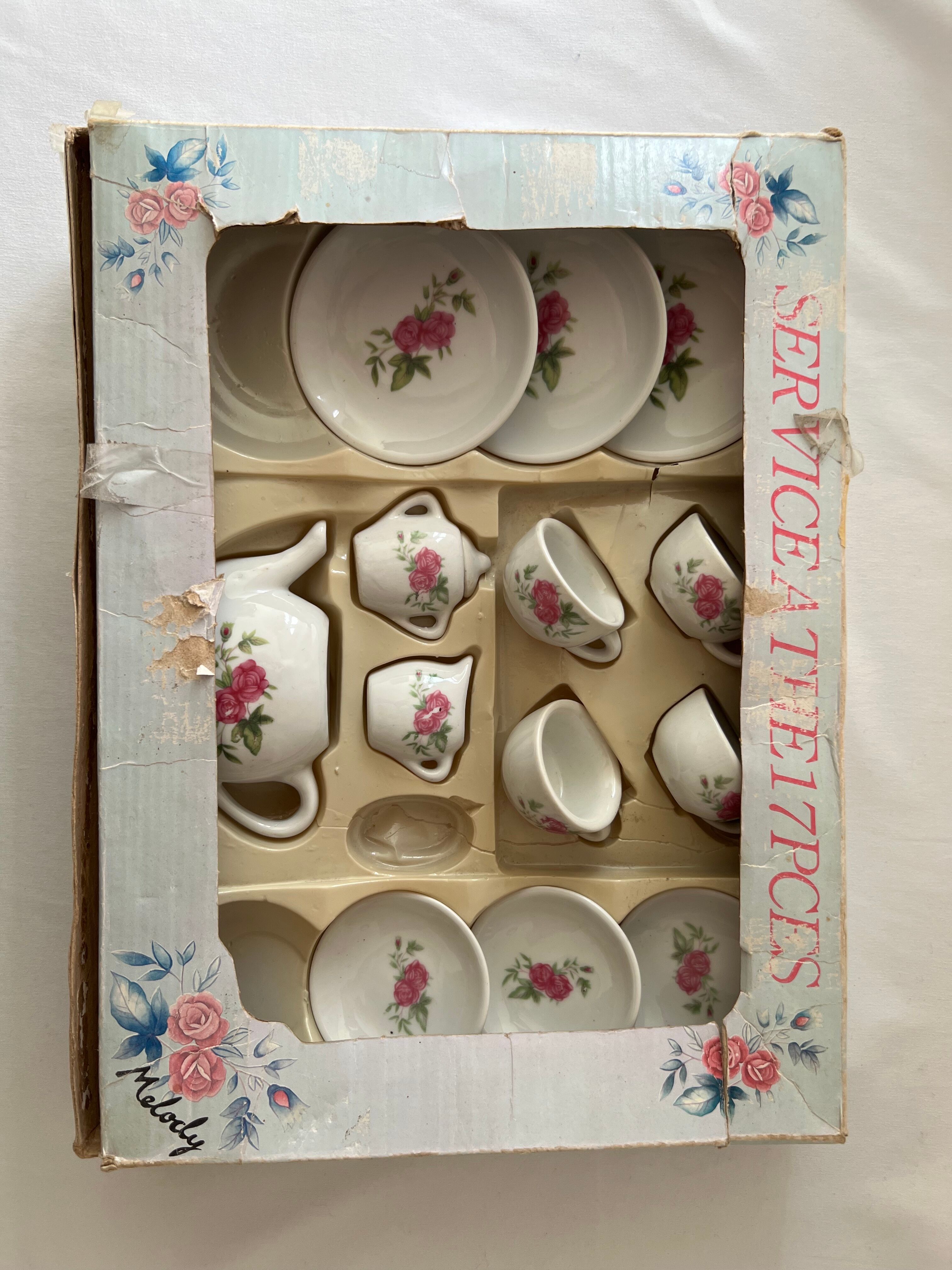 Miniature tea set with pink flowers for children