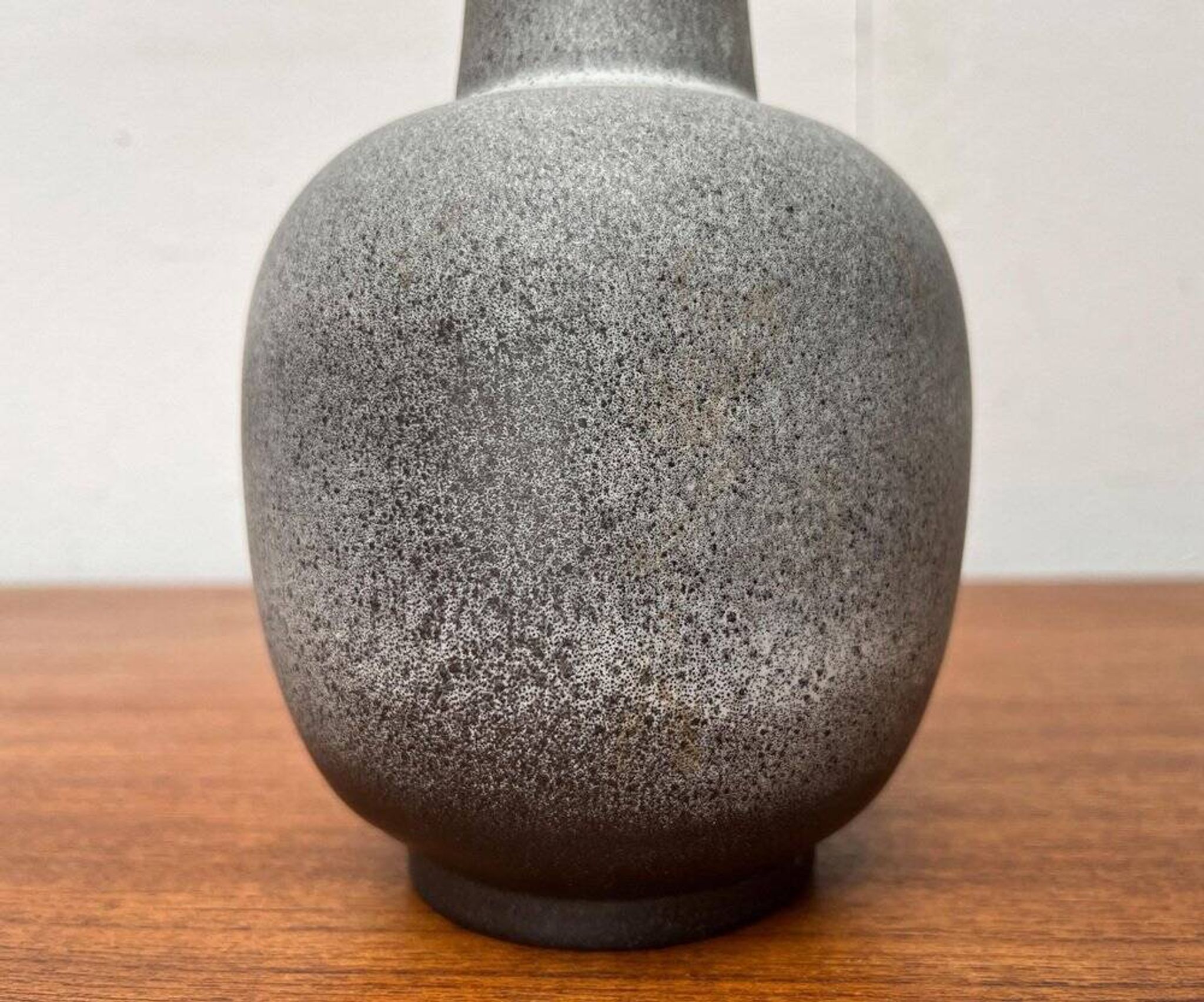Minimalist pottery vase from a mid-century German workshop by Fritz Van Daalen, 1960s.