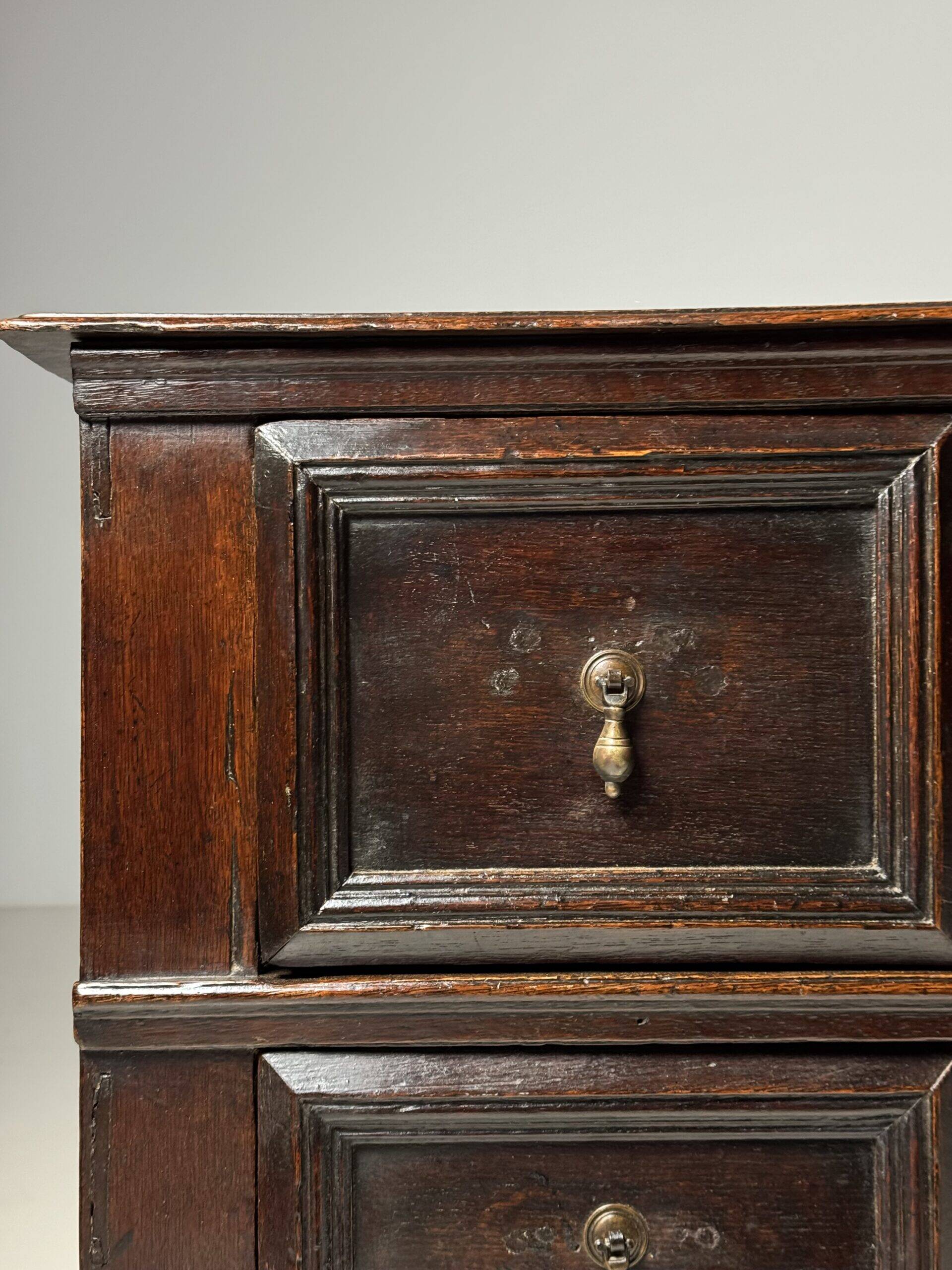 English chest of drawers 17th century oak
