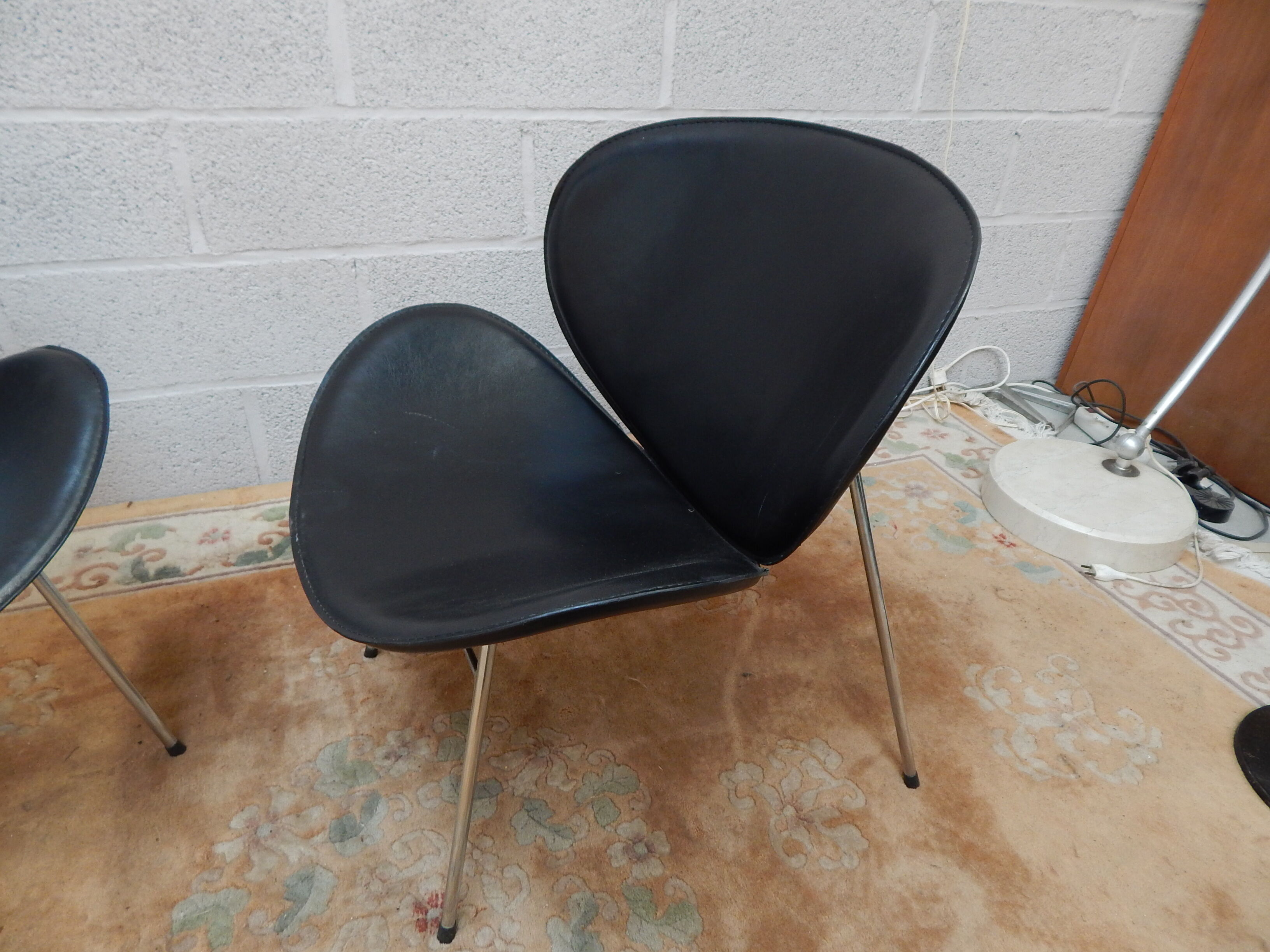 Pair armchair leather years 80