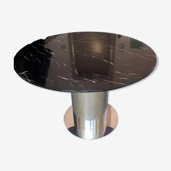 Table ronde design en marbre et métal