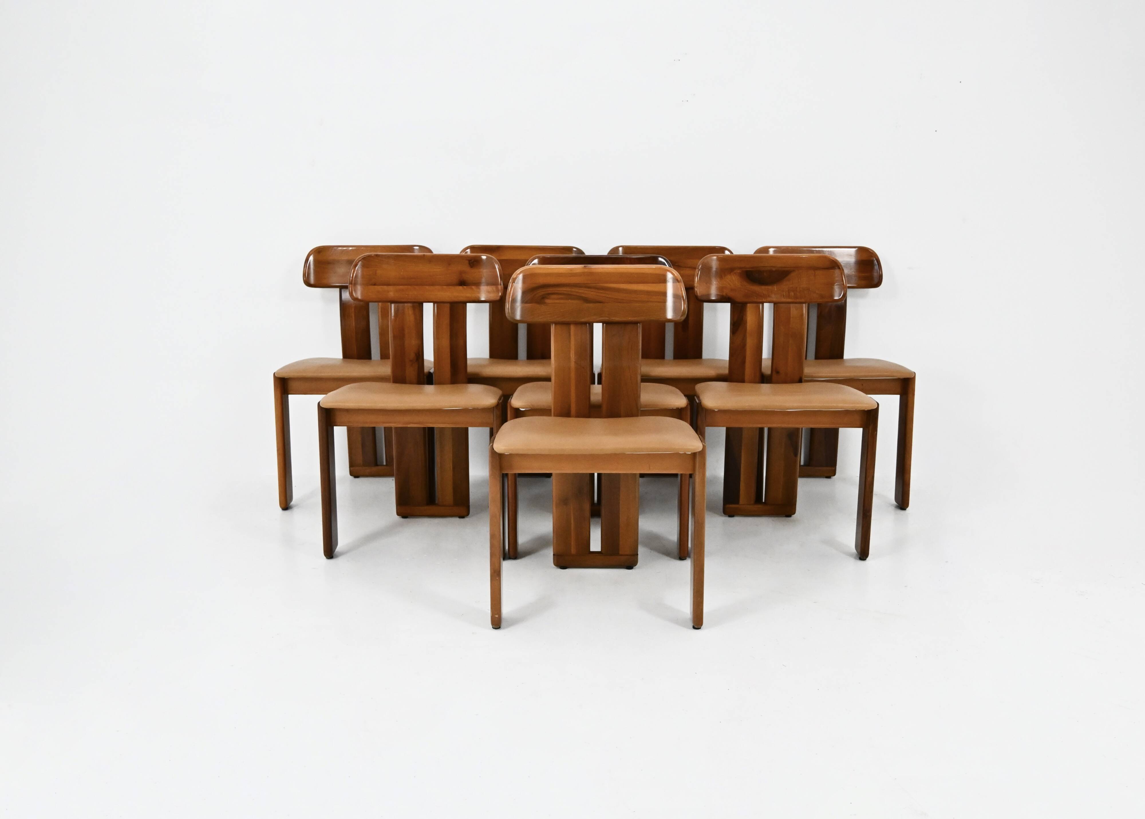 8 "Sapporo" chairs by Mario Marenco for Mobilgirgi, 1970s