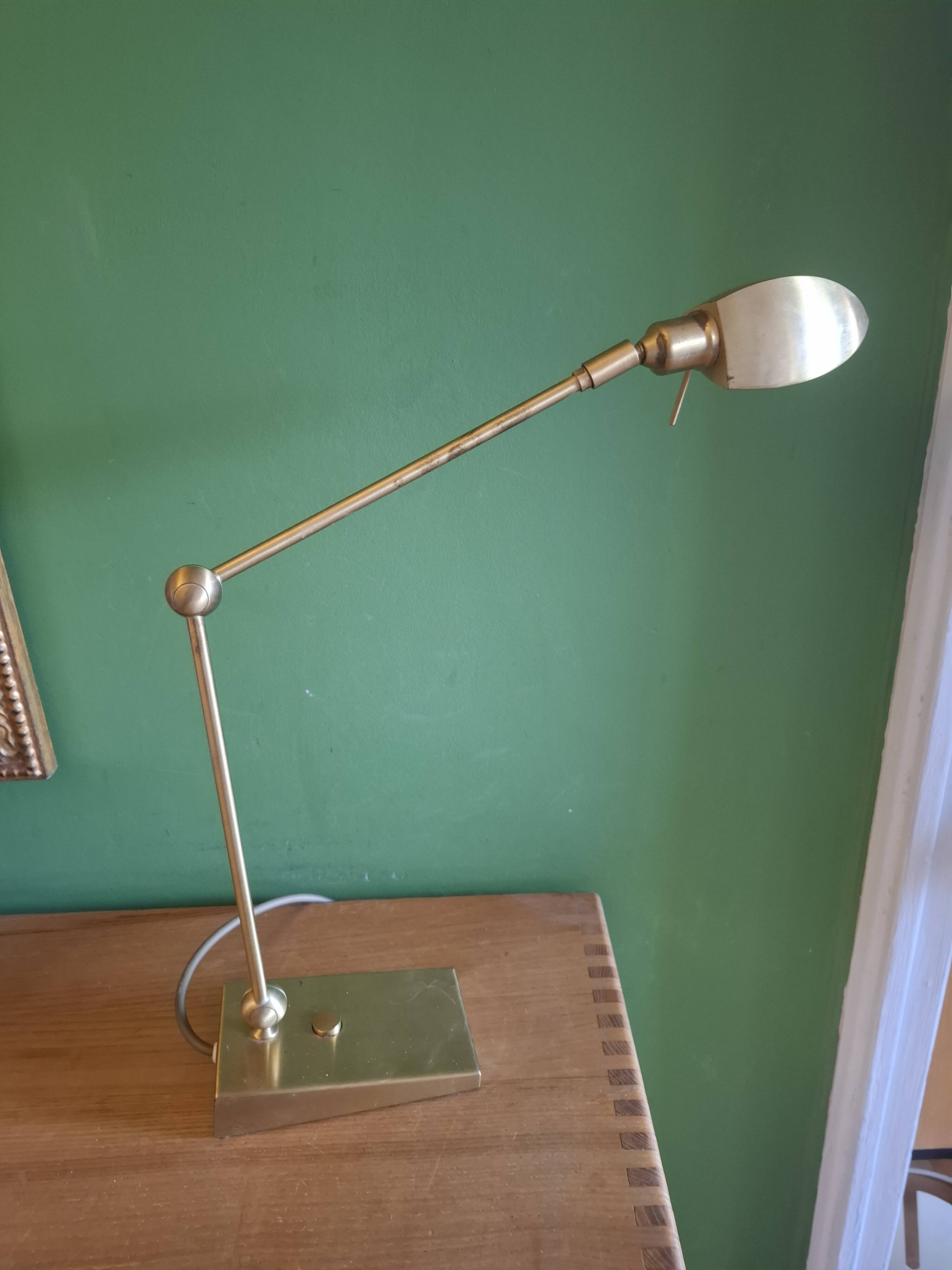 Lamp en laiton articulee holtkotter