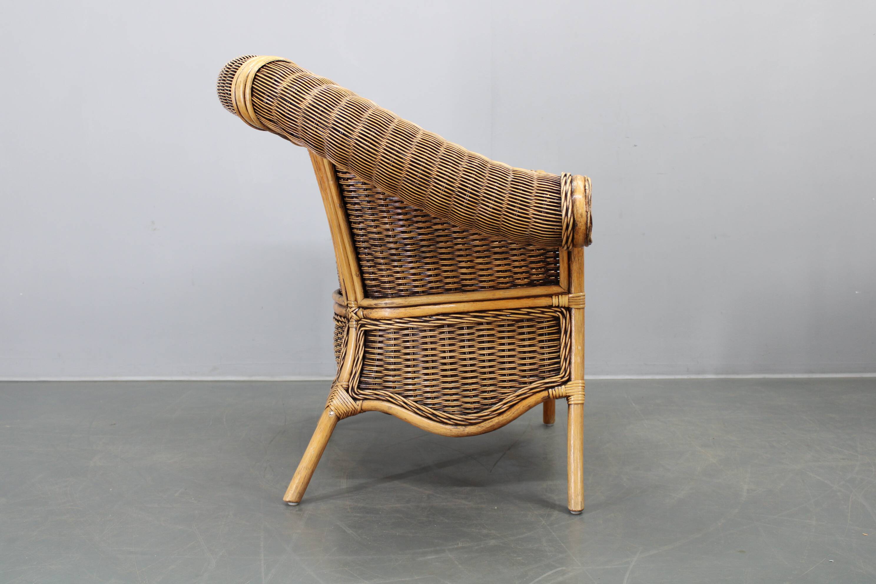 Vintage organic rattan armchair and round coffee table set, 1980s-1990s