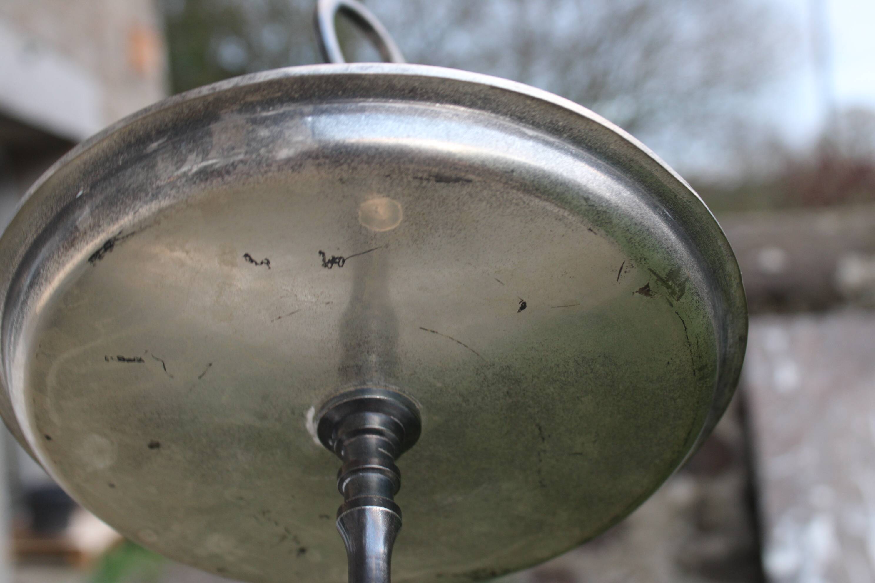 Two-tier silver-plated metal serving stand – Vintage style