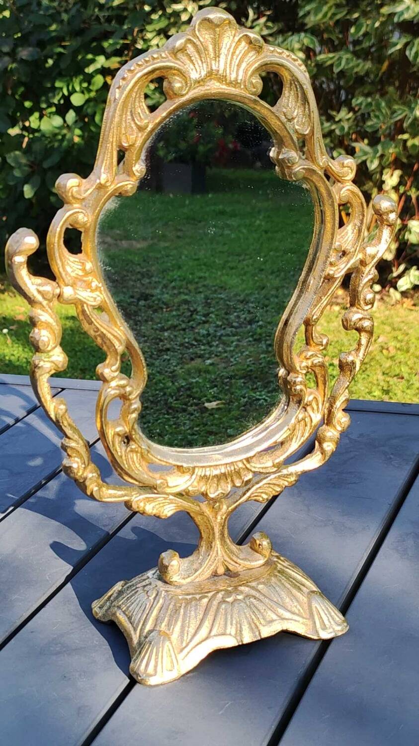 Pivoting Psyche Makeup Mirror. Baroque/Rocaille Style. Bronze. Dim 31 x 20 cm