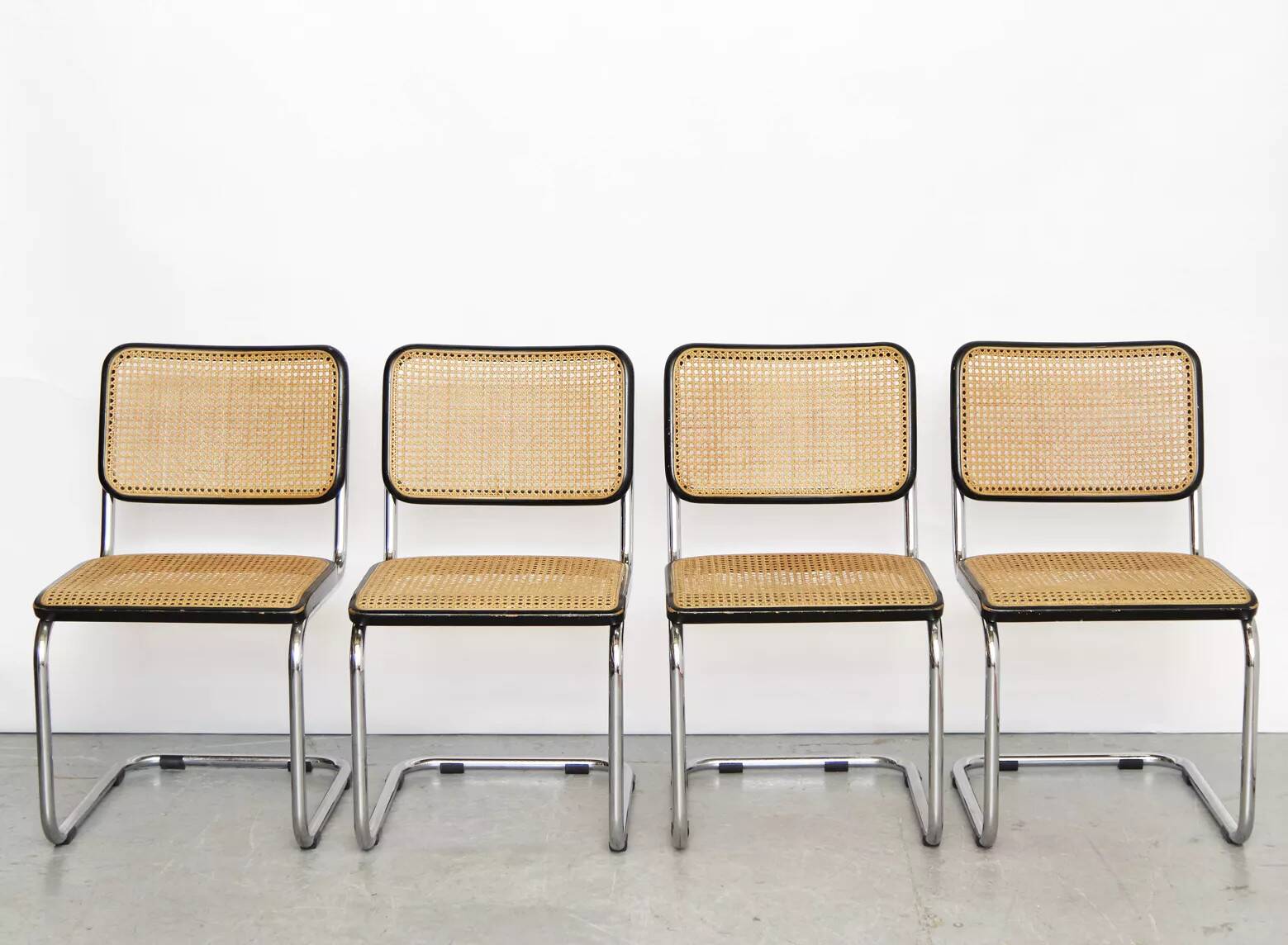 4 Bauhaus type B32 chairs black structure 1960 Italy