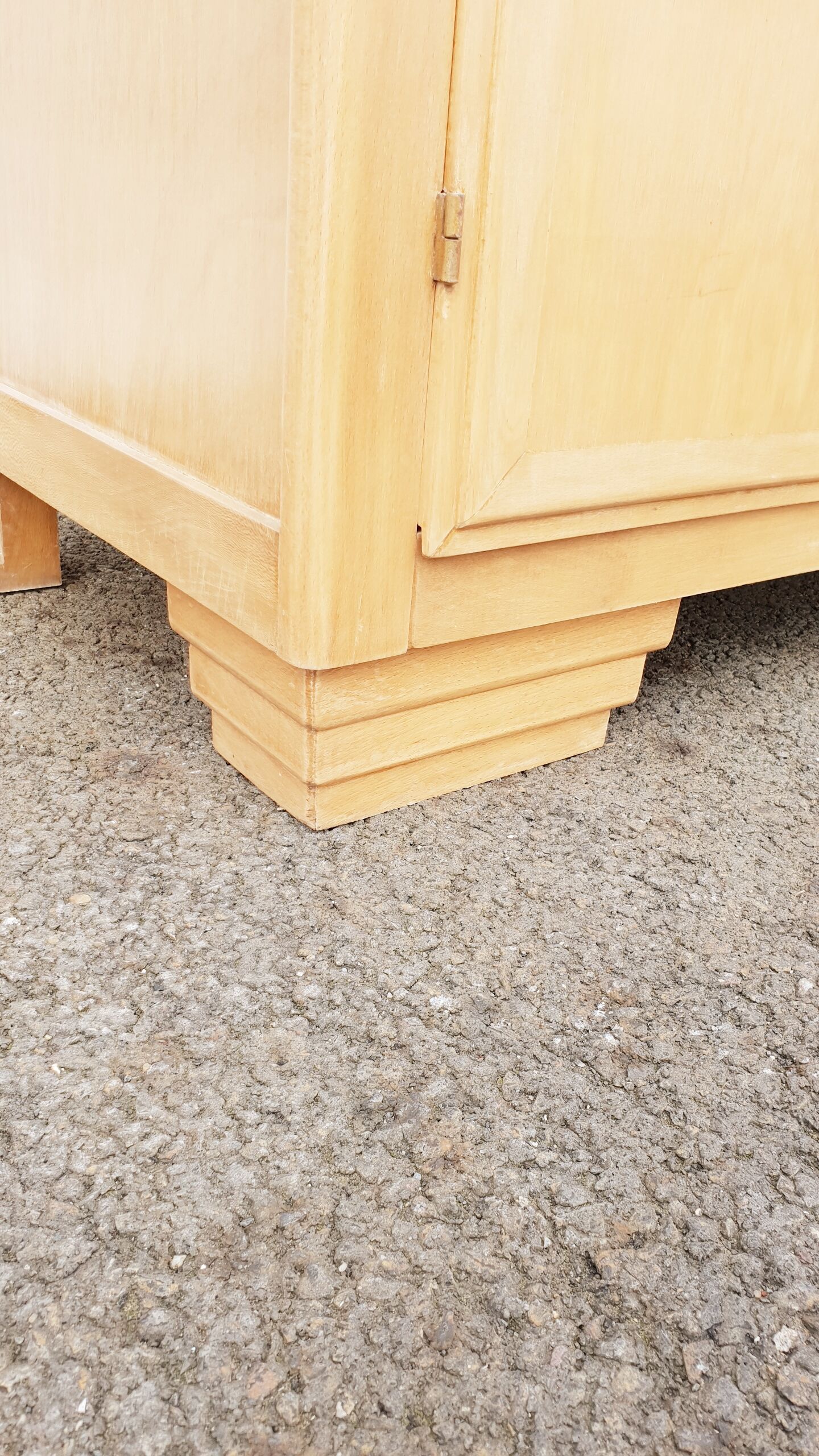 Vintage asymmetric cabinet