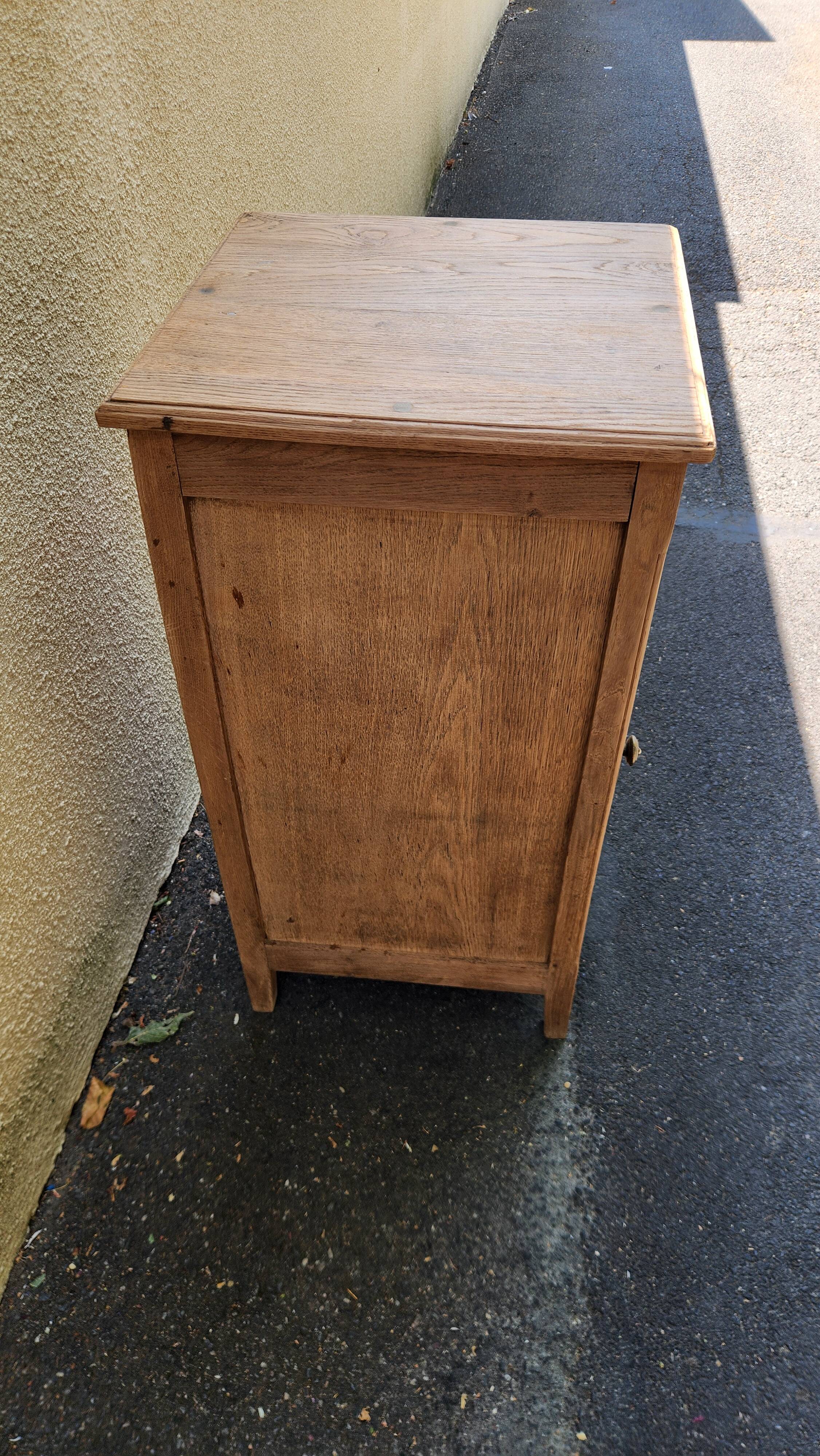 Petit meuble de rangement vintage / Chevet en bois