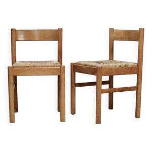 Paire de chaises paillées.