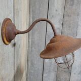 Applique murale French Rusty Barn Lamp